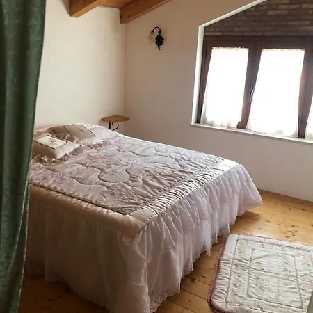Nikisara Holiday home Centuripe